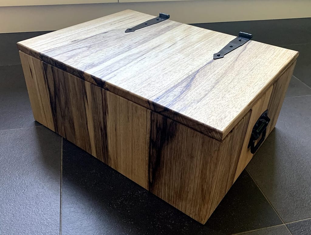 Coffre à Krampouz - dmp créations Coffre à Krampouz dmp créations